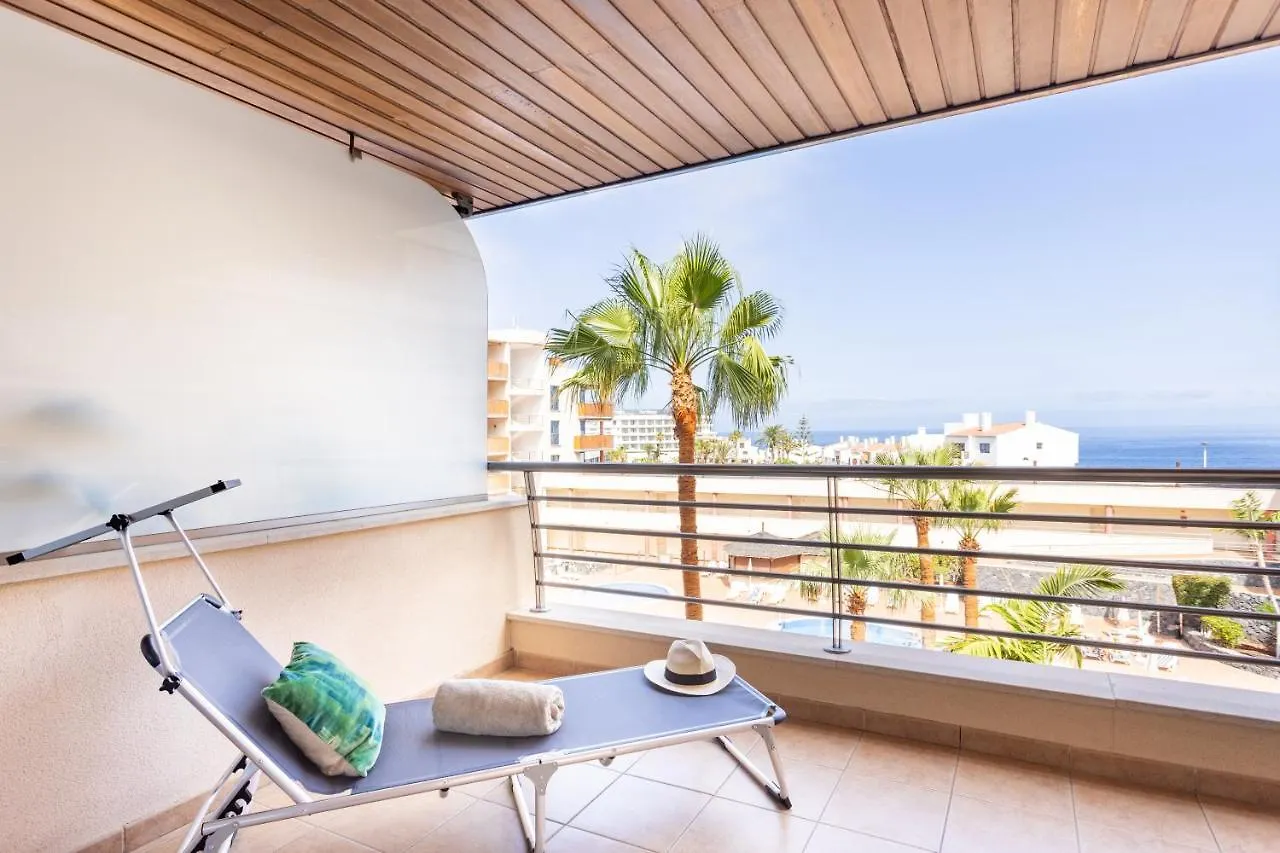 Home2Book Stunning Sea Views & Pool Los Gigantes Puerto de Santiago  Apartmán